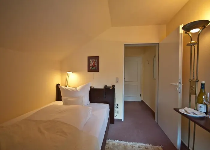 Brauneberger Hof 4* 브라운버그